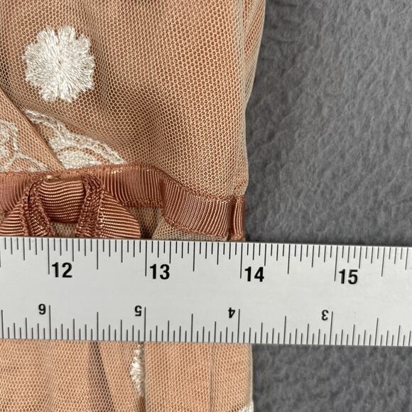 Odille Dress Womens 6 Tan White Floral Embroidered Mesh Overlay Sleeveless Bow - Picture 8 of 9